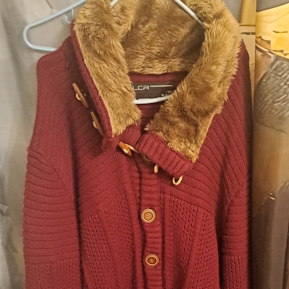 Men's Burgundy Cardigan with Faux Fur Collar